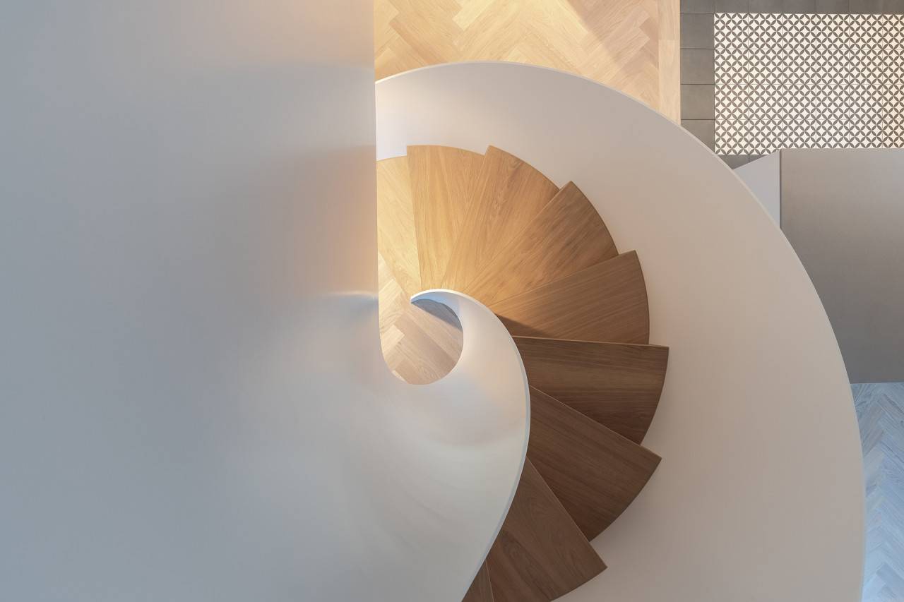 2012_13 Neubau Oberägeri_erstellt 2019_015_DG_Treppe_Aufsicht_Licht_DSC02632 Kopie